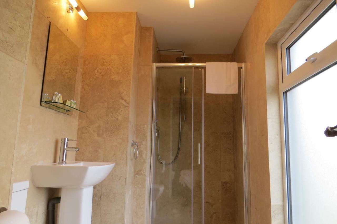 Devon View House Bed and Breakfast Youghal Buitenkant foto
