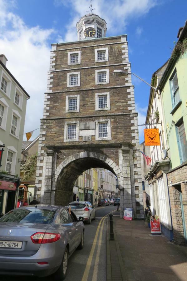 Devon View House Bed and Breakfast Youghal Buitenkant foto