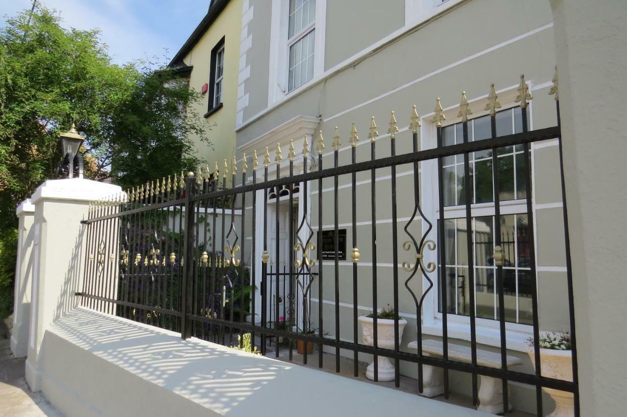 Devon View House Bed and Breakfast Youghal Buitenkant foto
